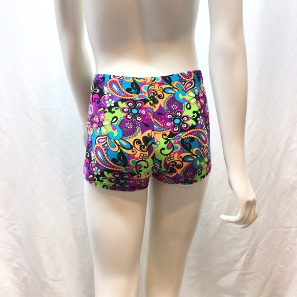 NWOT (2) Body Wrappers Girls Dance Booty Shorts - Picture 5 of 9